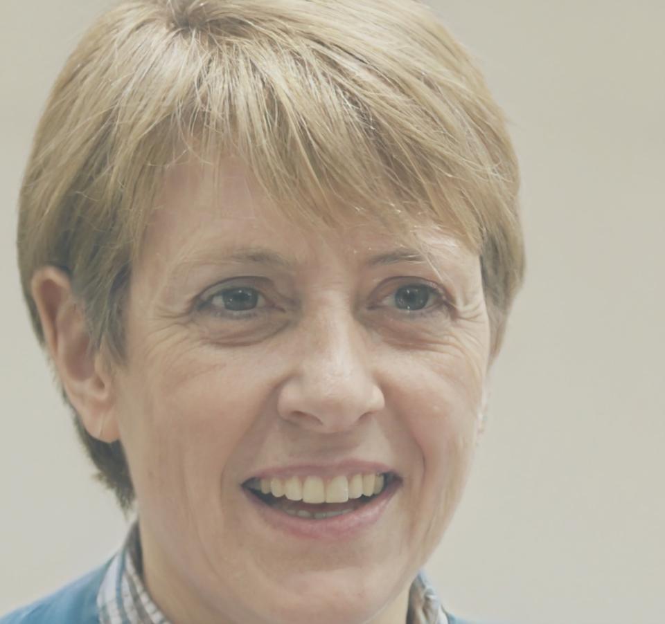 Retrato profesional de Rebeca Toural