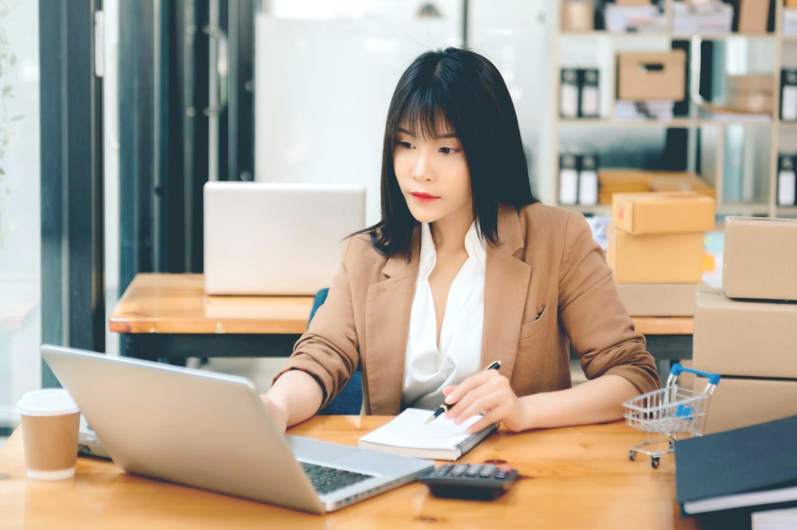 Oficinas de novalixetra en A Coruña con ambiente de trabajo colaborativo